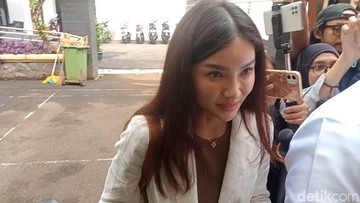 Sarwendah Siap Perjuangkan Hak Asuh Anak